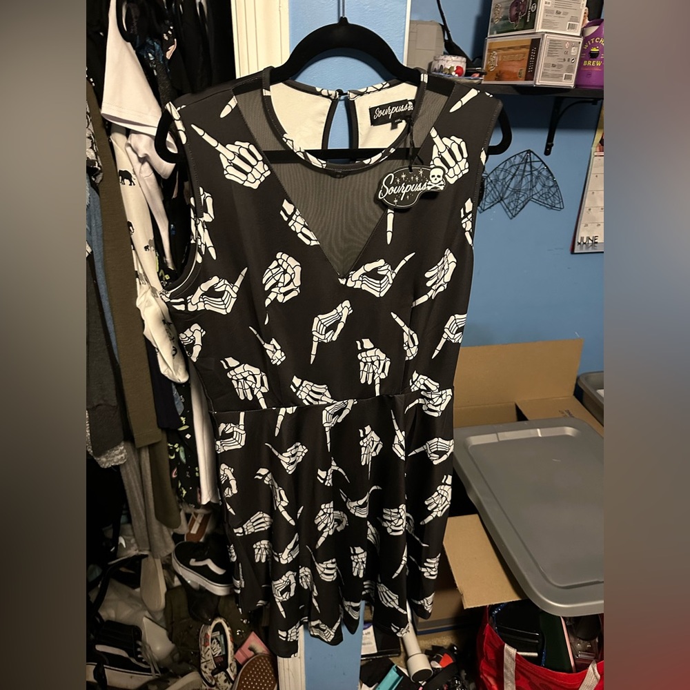 Sourpuss F U skeleton hand dress
